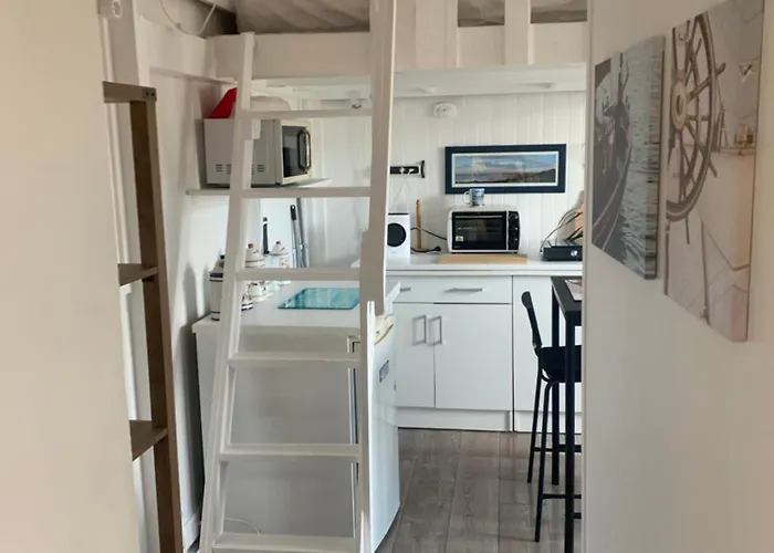 45 Grande Rue Apartment